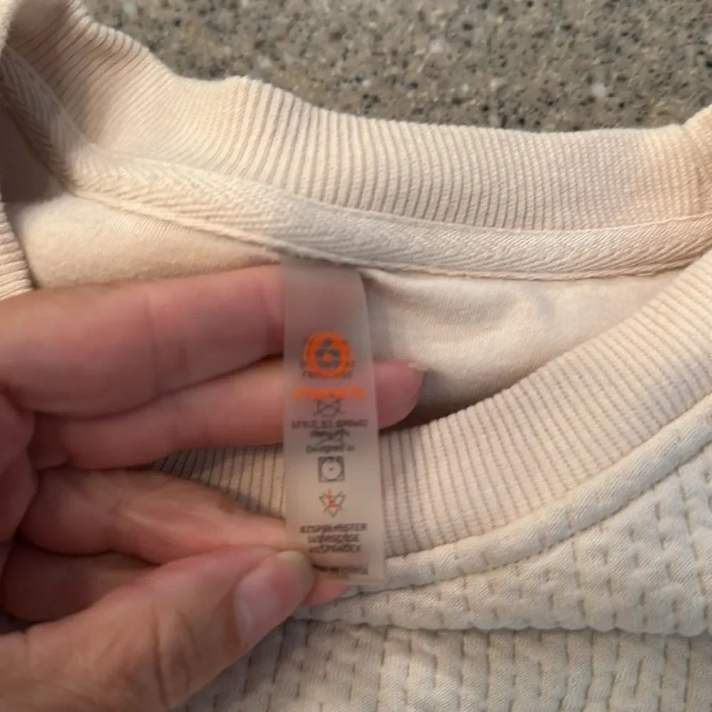 MONO B Tuck Under Crop Textured Crewneck Sweatshirt